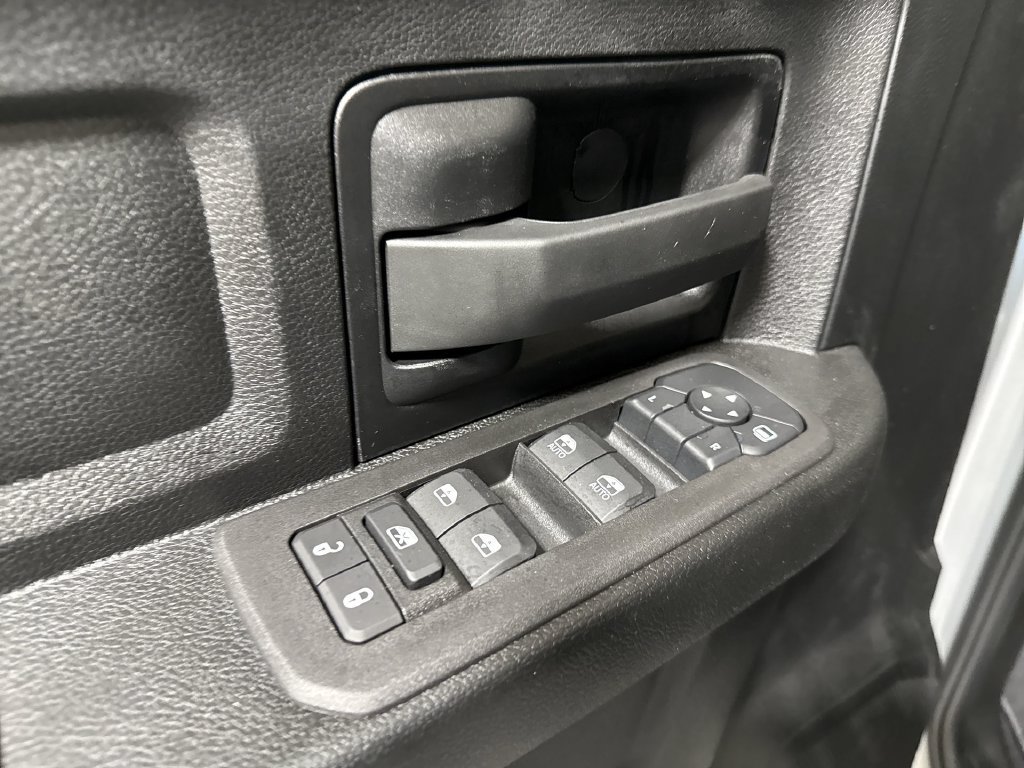 New 2027 RAM 3500 Tradesman AWD/4WD image 21