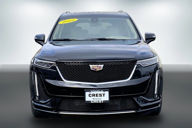 Used 2022 Cadillac XT6 Sport w/ Platinum Package AWD/4WD image 2