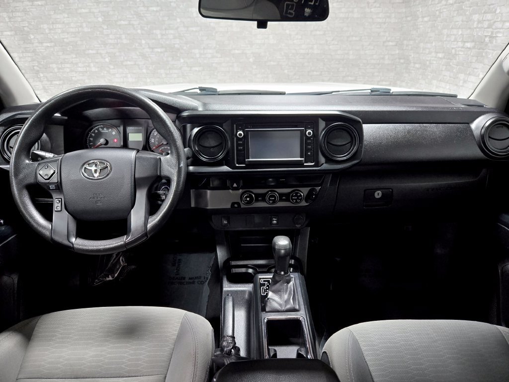 Used 2017 Toyota Tacoma SR RWD image 32