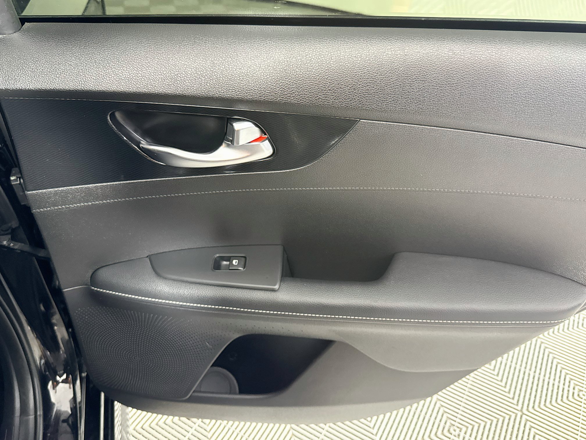 Used 2023 Kia Forte GT-Line w/ GT-Line Technology Package FWD image 26