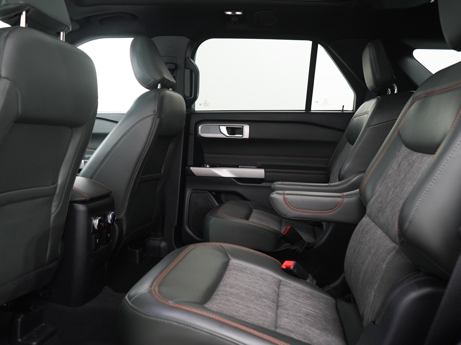 Used 2024 Ford Explorer Timberline w/ Timberline Technology Package AWD/4WD image 20
