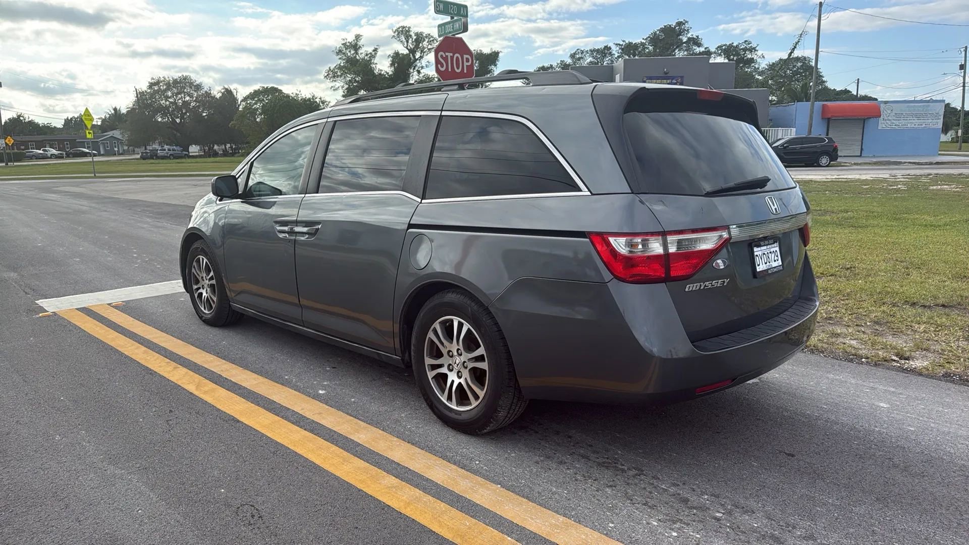 Used 2011 Honda Odyssey EX-L image 6