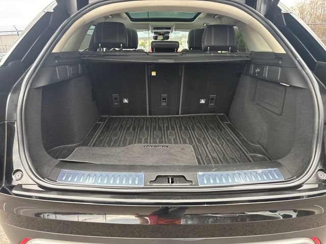 Used 2020 Land Rover Range Rover Velar S AWD/4WD image 12