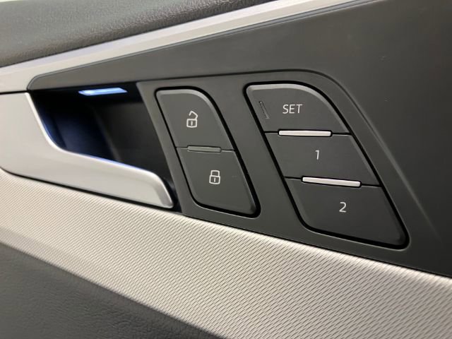 Used 2017 Audi A4 2.0T Premium Plus w/ Premium Plus Package image 28