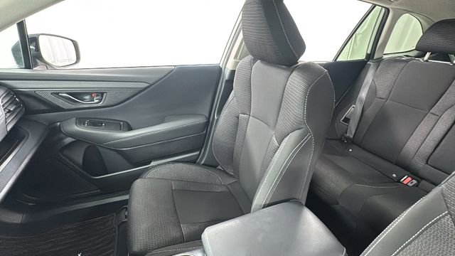 Used 2022 Subaru Outback Premium image 13