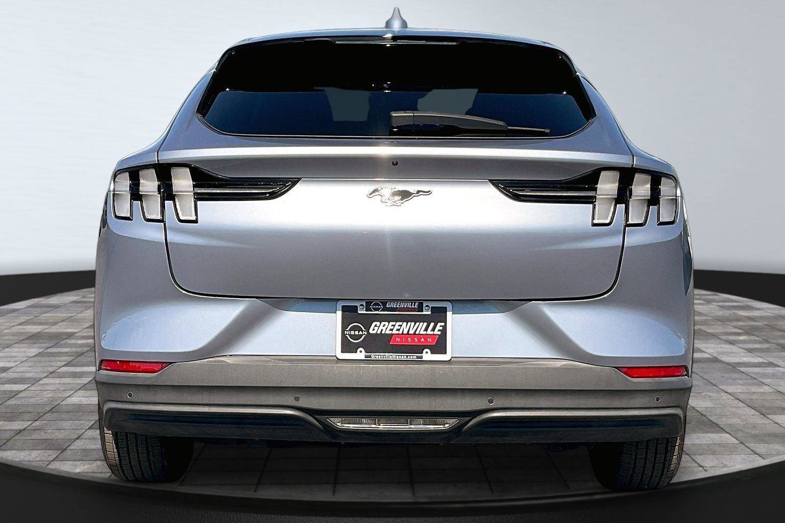 Used 2022 Ford Mustang Mach-E Select w/ Comfort/Technology Package RWD image 5