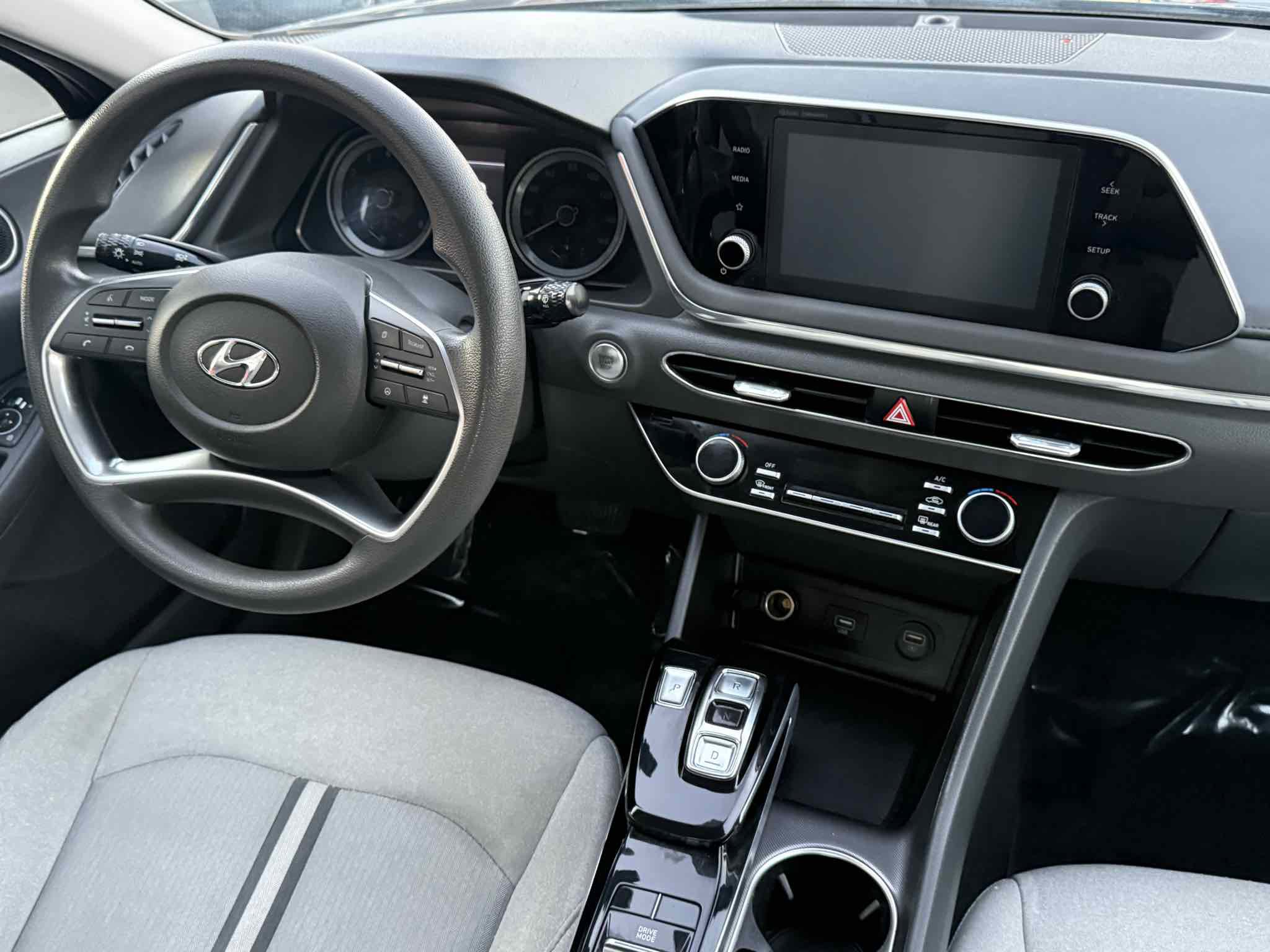 Used 2020 Hyundai Sonata SEL w/ Cargo Package image 56