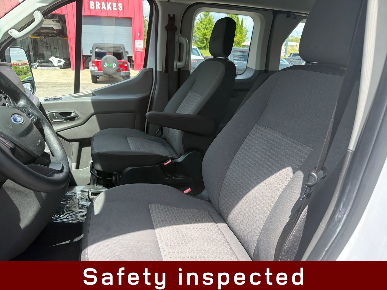 Used 2021 Ford Transit 350 XLT RWD image 10