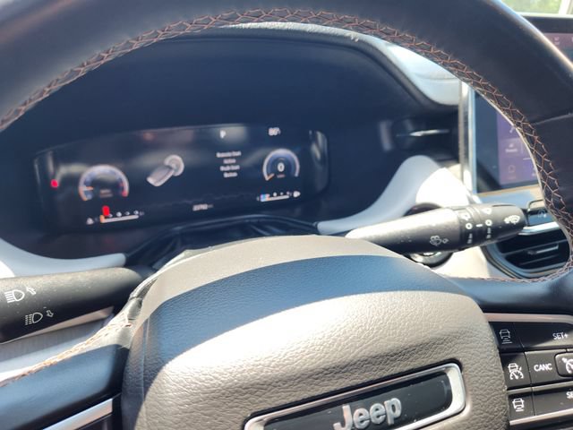 Used 2022 Jeep Compass Limited w/ Elite Group AWD/4WD image 18