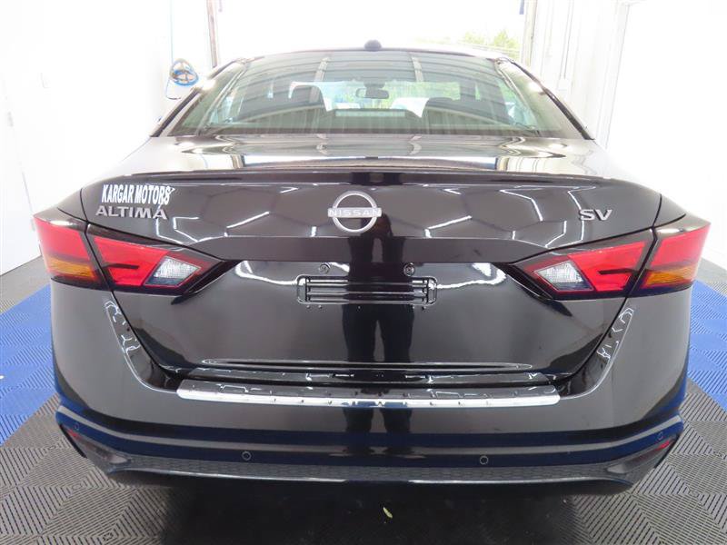 Used 2023 Nissan Altima 2.5 SV FWD image 11