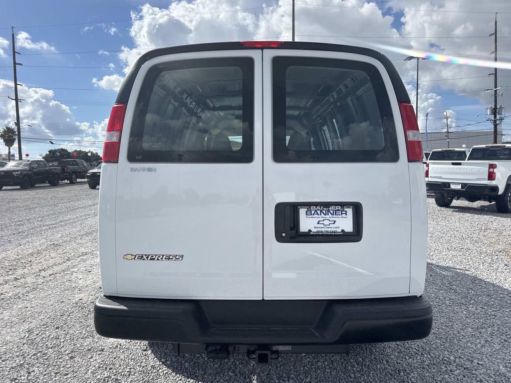 New 2025 Chevrolet Express 2500 w/ Enhanced Convenience Package image 6