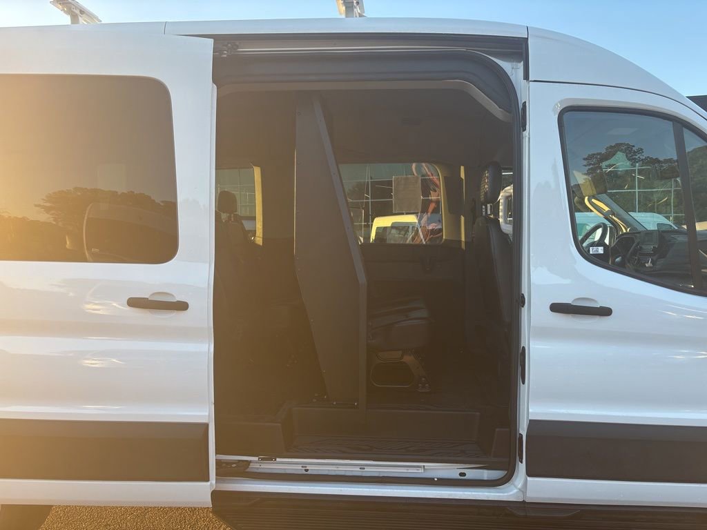 Used 2020 Ford Transit 350 XL image 19