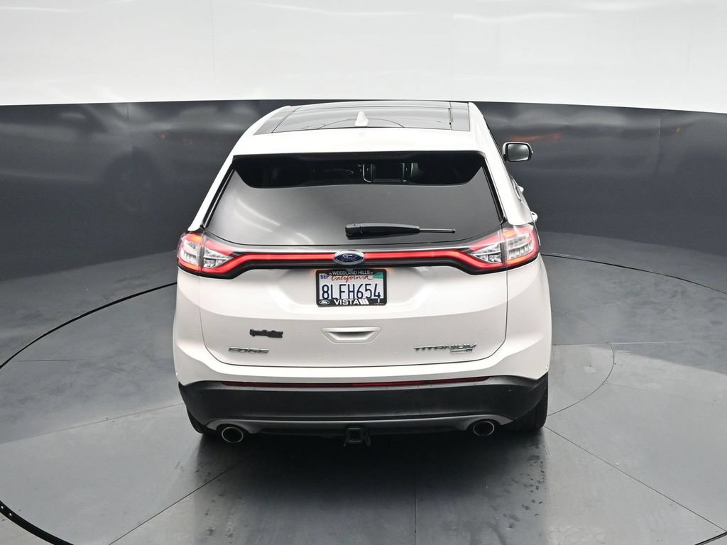 Used 2018 Ford Edge Titanium w/ Equipment Group 302A AWD/4WD image 41