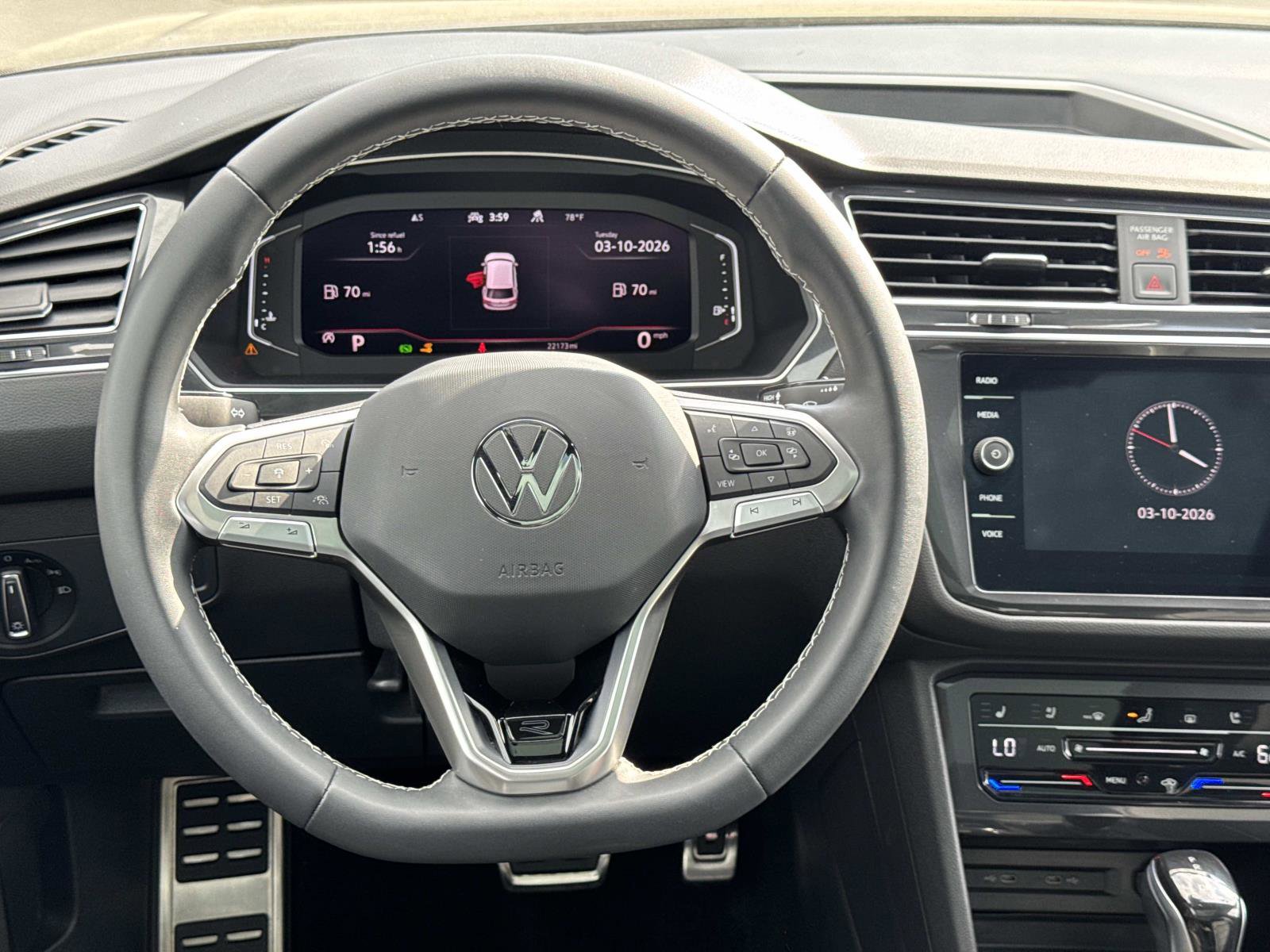 Certified 2023 Volkswagen Tiguan SEL R-Line image 8