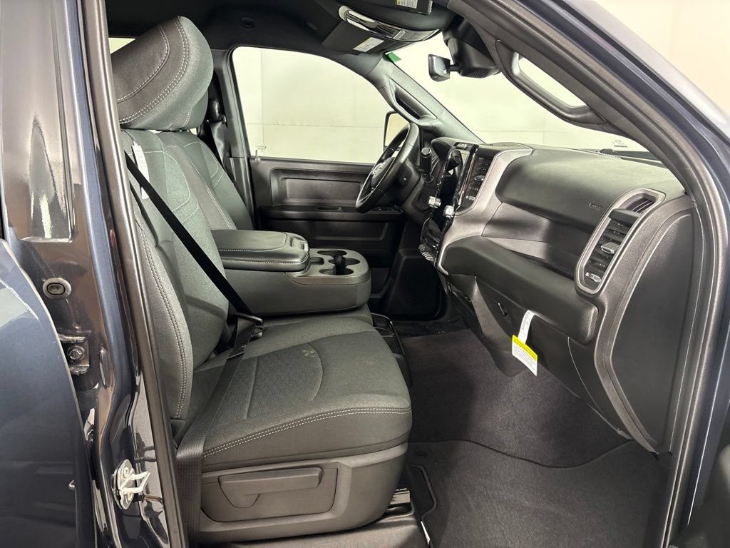 New 2026 RAM 3500 Tradesman AWD/4WD image 15