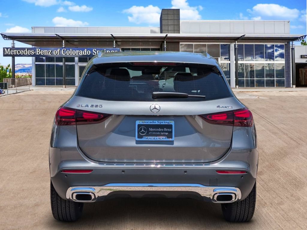 New 2026 Mercedes-Benz GLA 250 4MATIC image 6