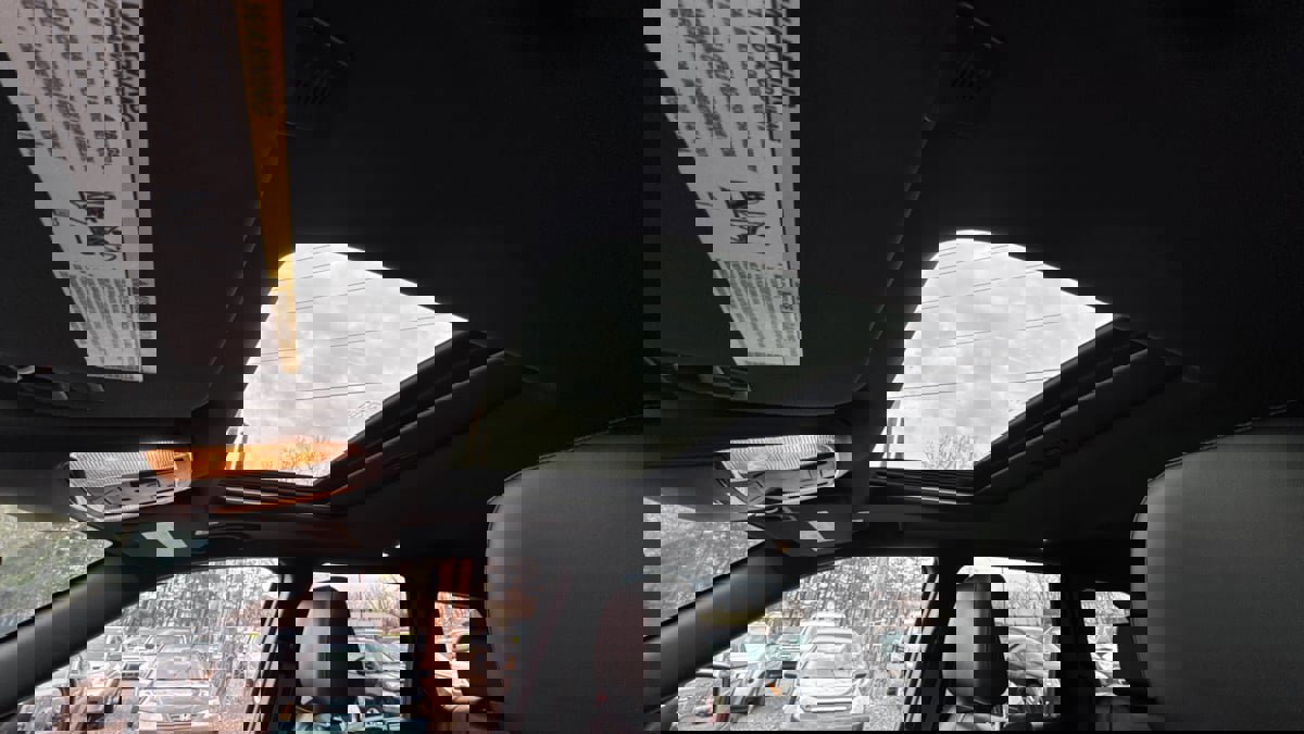 Used 2022 Jeep Grand Cherokee Limited image 20