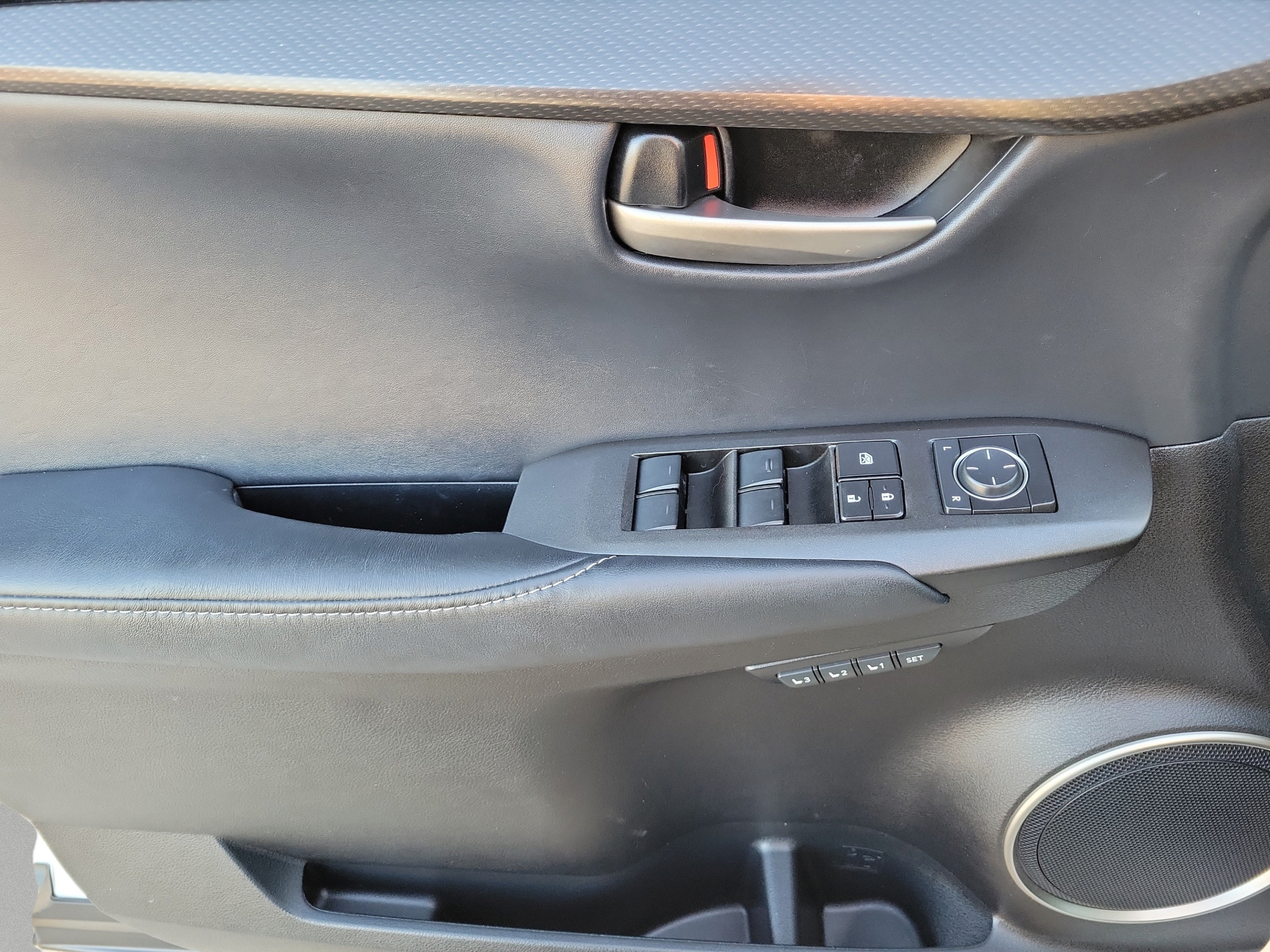 Used 2016 Lexus NX 200t FWD w/ Premium Package image 14