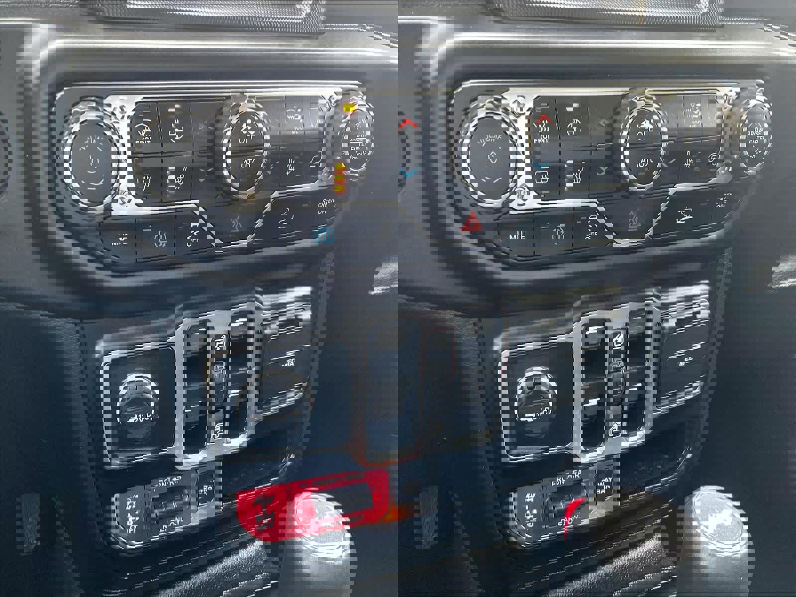 Used 2023 Jeep Wrangler Unlimited Rubicon 4xe w/ Cold Weather Group image 25