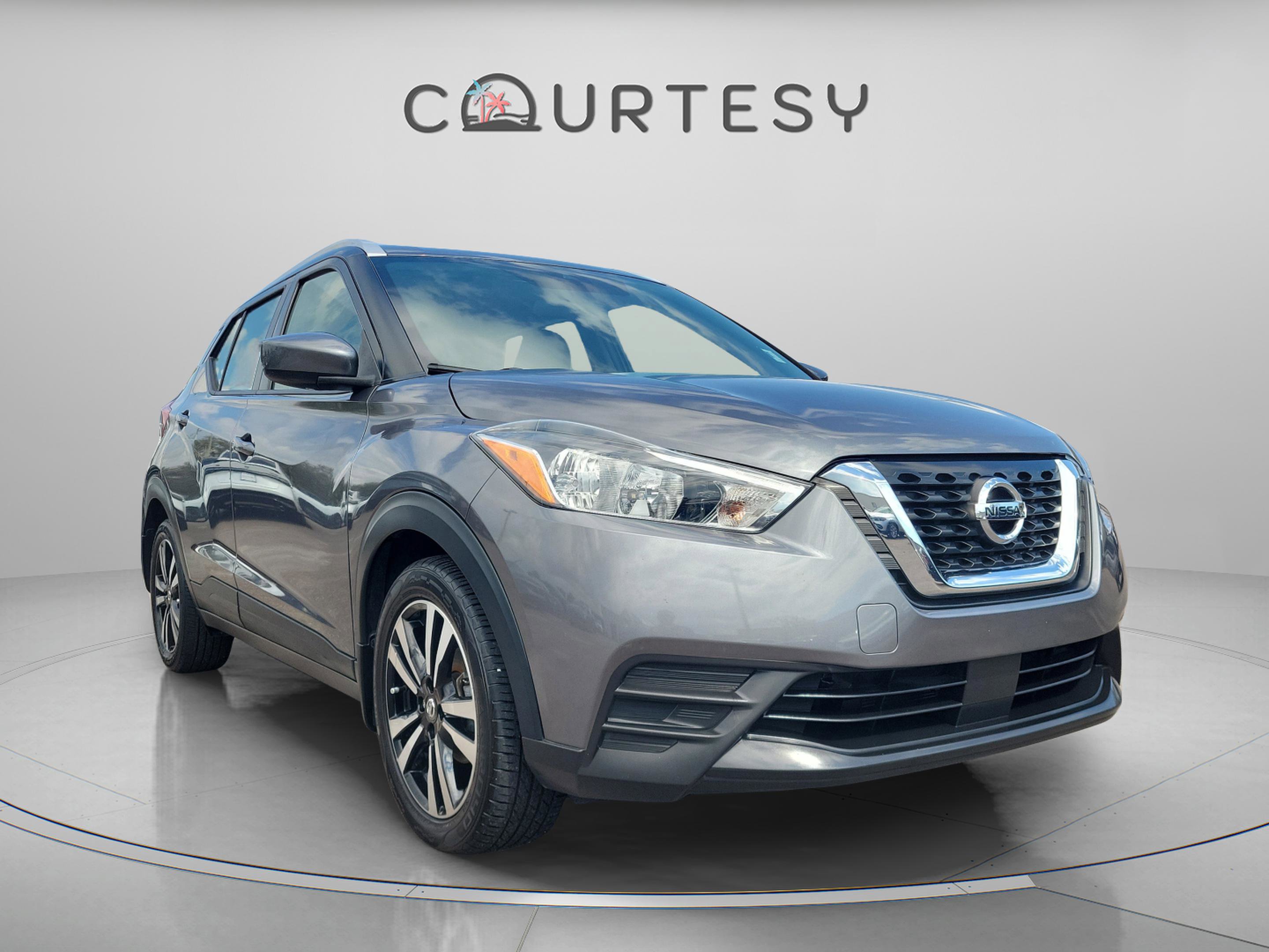 Certified 2020 Nissan Kicks SV image 5