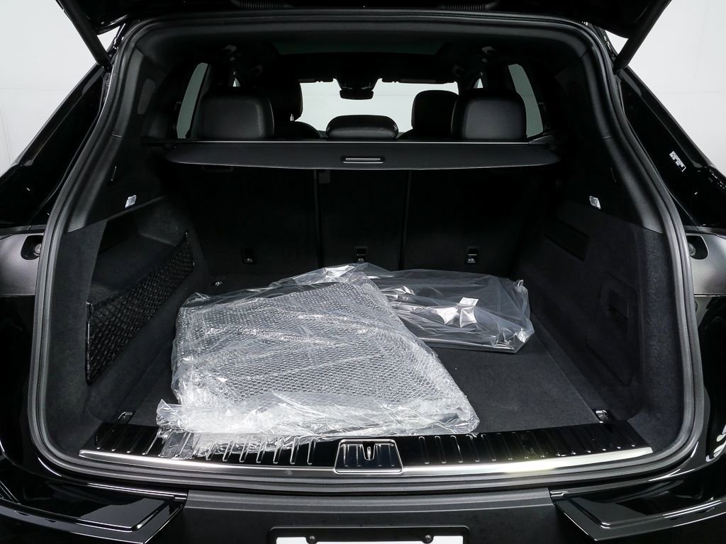 New 2026 Porsche Cayenne image 32