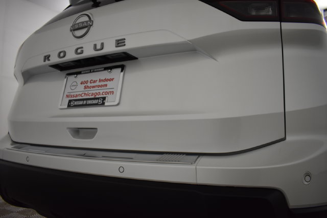 Certified 2025 Nissan Rogue SV w/ SV Premium Package FWD image 41
