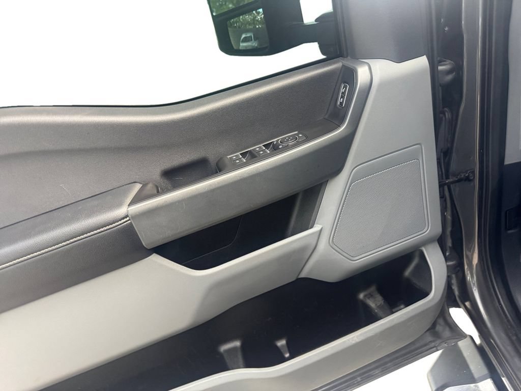 Used 2023 Ford F350 XLT w/ 360-Degree Camera Package AWD/4WD image 19