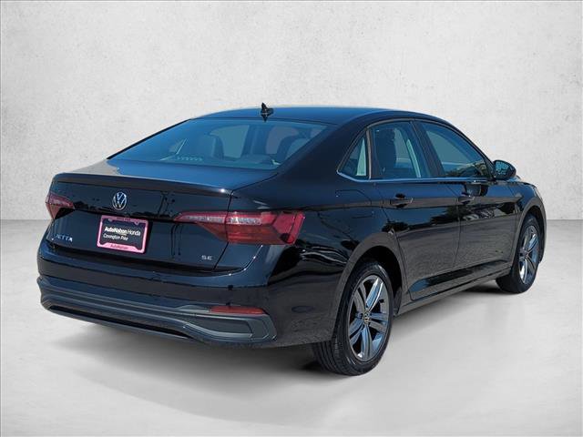 Used 2024 Volkswagen Jetta SE image 6