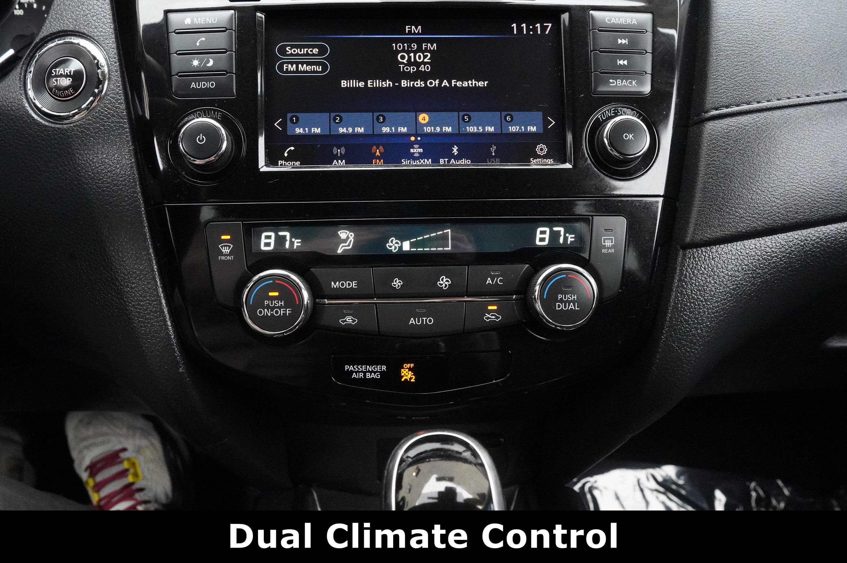 Used 2019 Nissan Rogue SV image 7