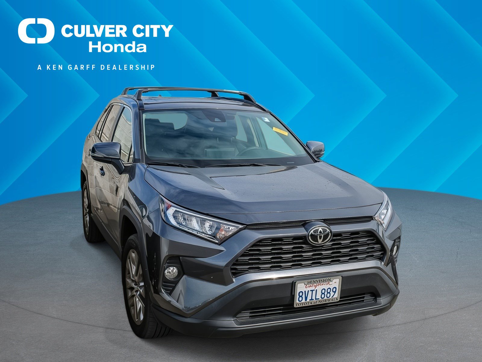 Used 2021 Toyota RAV4 XLE Premium image 1