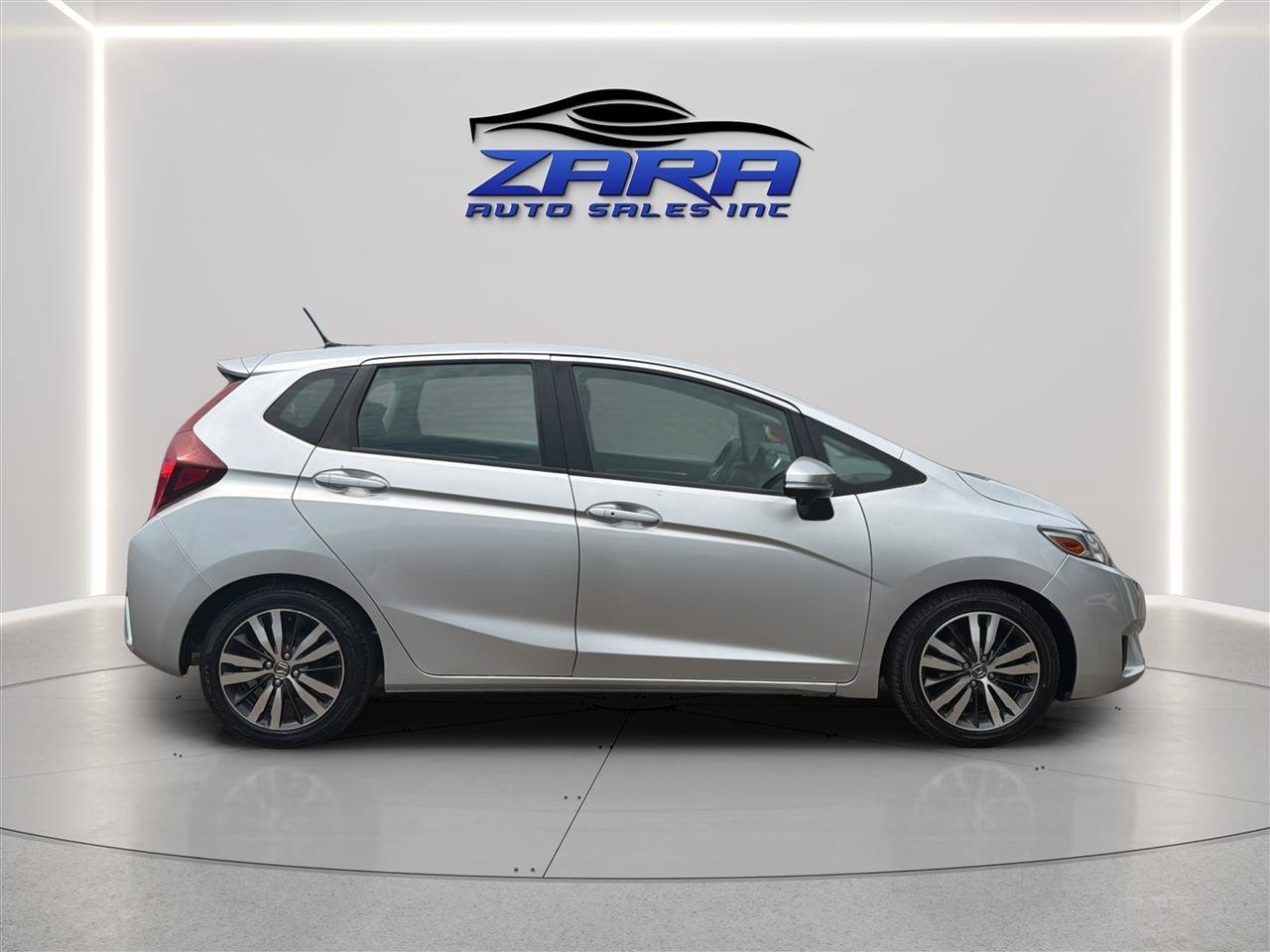 Used 2015 Honda Fit EX-L image 8
