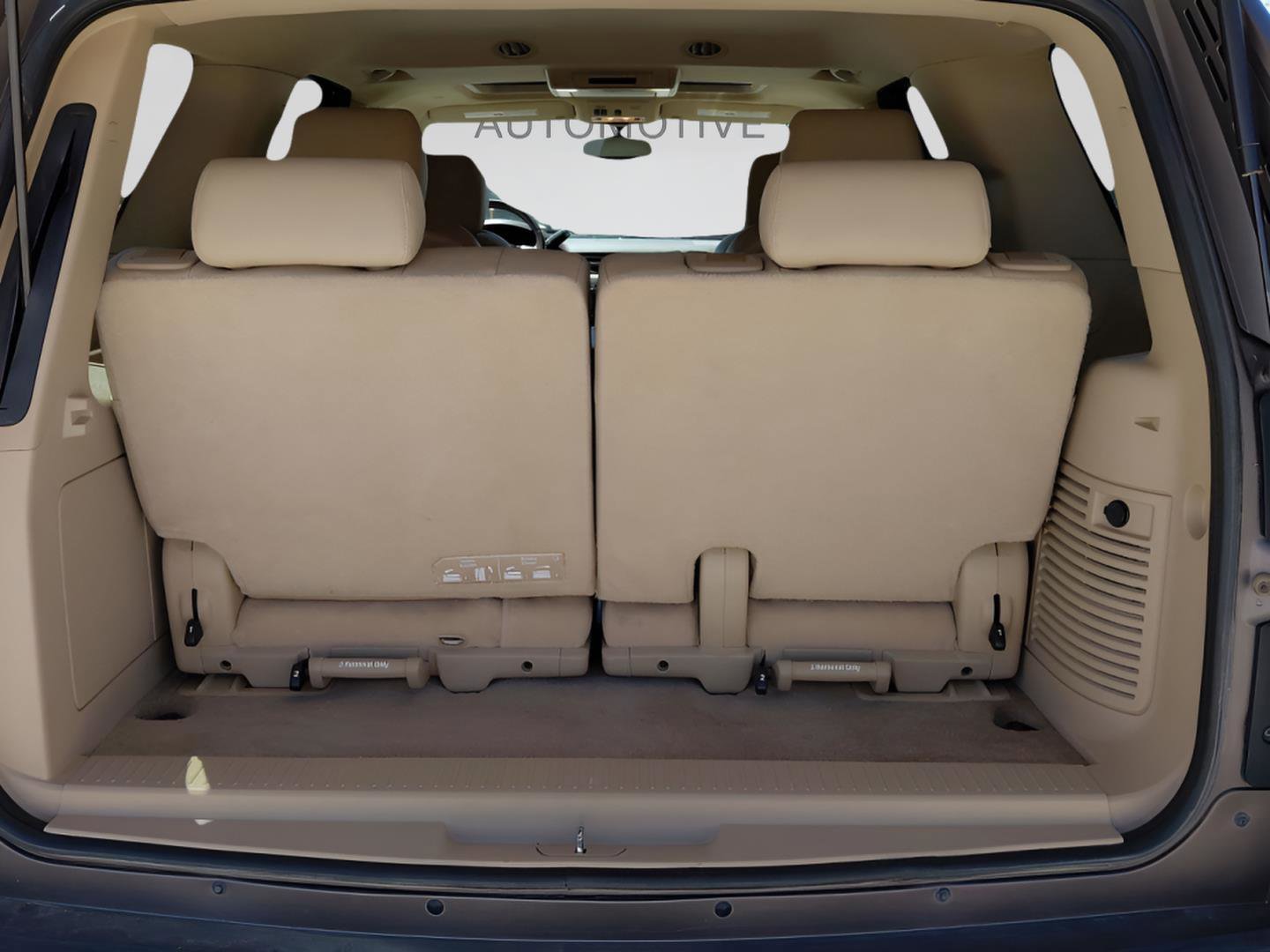 Used 2013 Chevrolet Tahoe LTZ AWD/4WD image 22