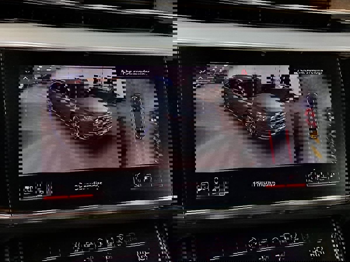 Used 2021 Audi A8 L 4.0T w/ Executive Plus Package image 24