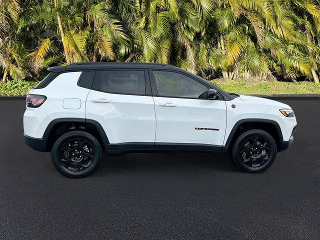Used 2023 Jeep Compass Trailhawk w/ Trailhawk Elite Group AWD/4WD image 4