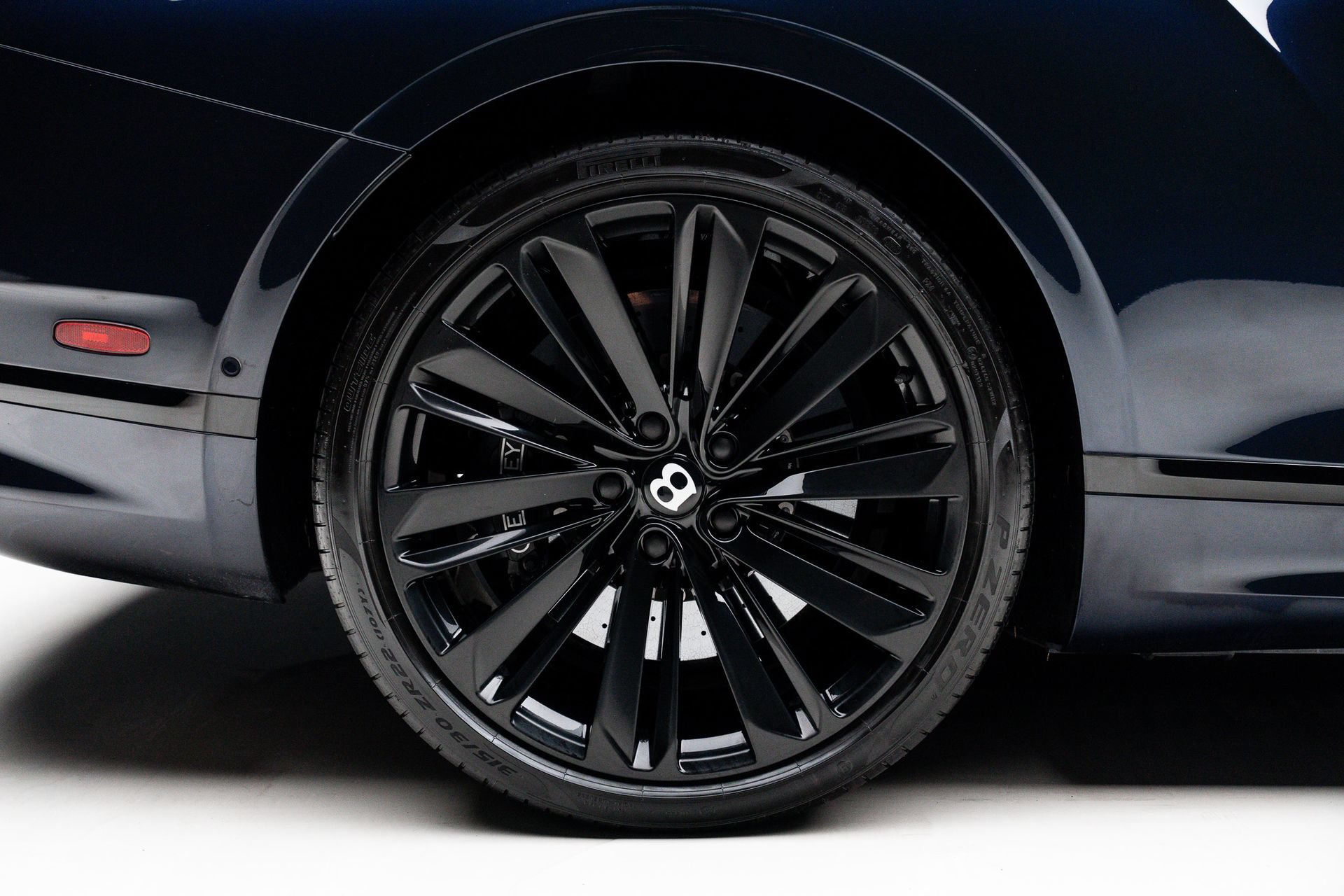 Used 2023 Bentley Continental GT Speed AWD/4WD image 36