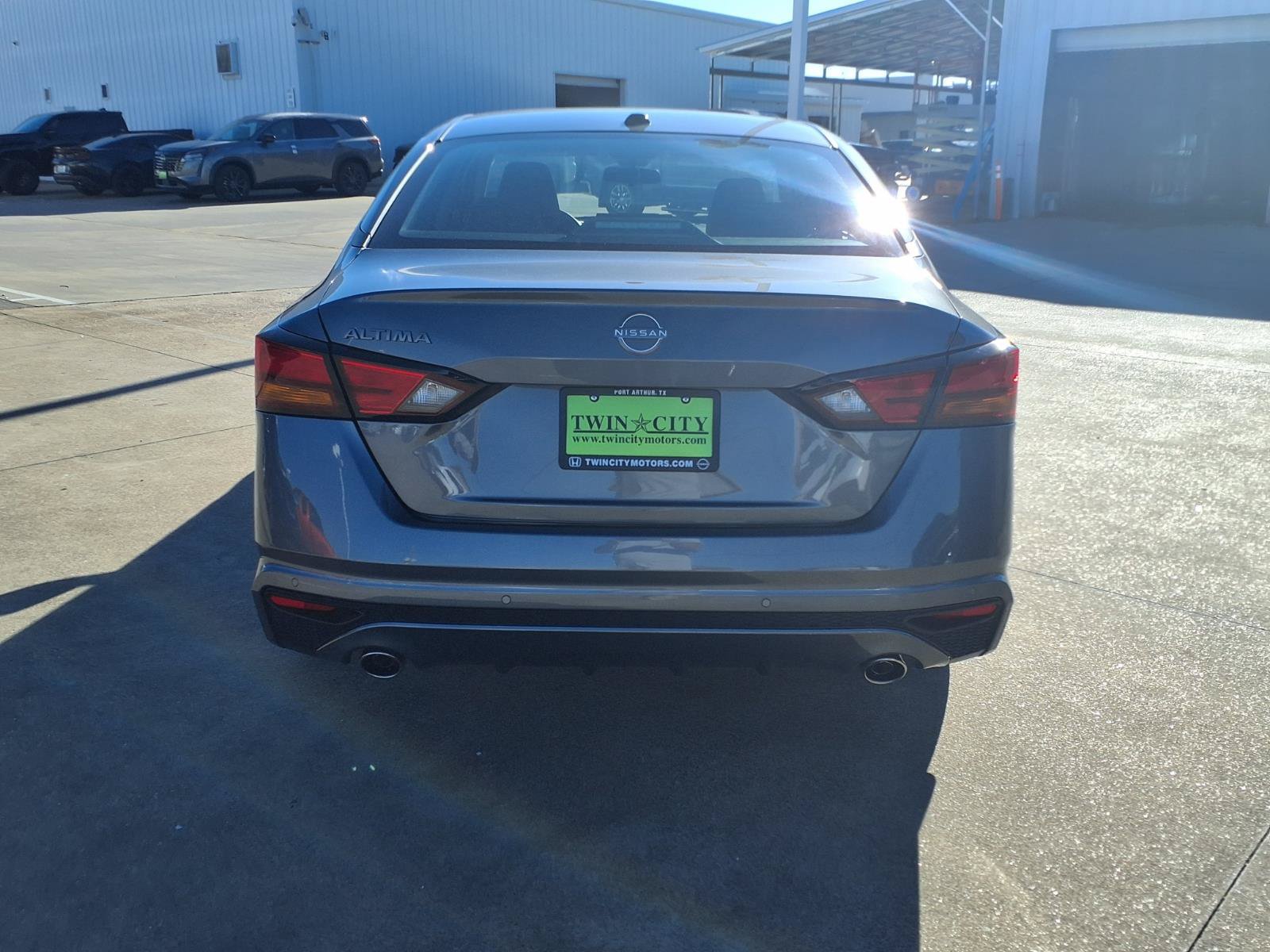 New 2026 Nissan Altima 2.5 SV w/ SV Premium Package FWD image 6