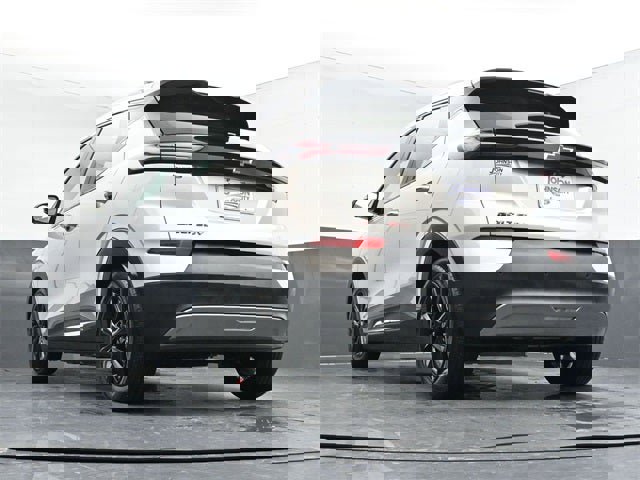 Used 2023 Chevrolet Bolt EUV Premier w/ Sun & Sound Package image 34