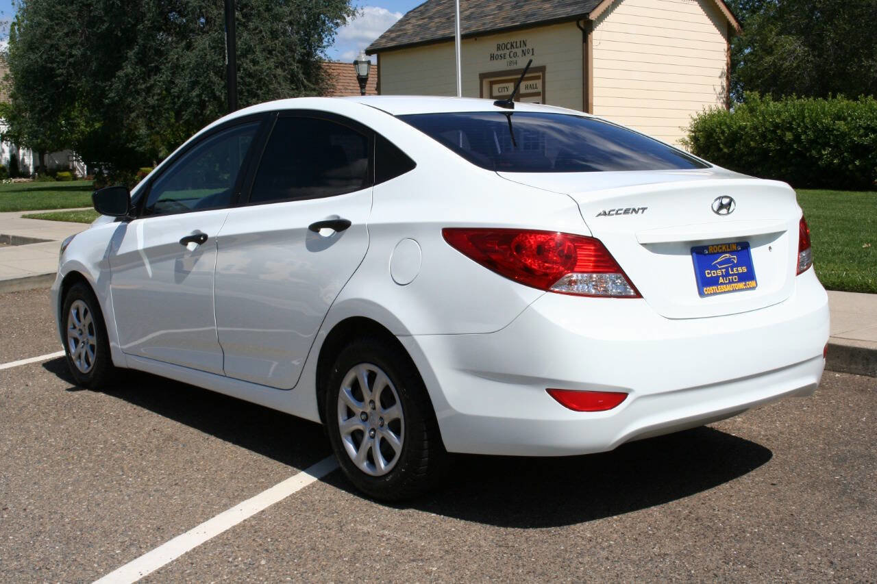 Used 2013 Hyundai Accent GLS FWD image 8