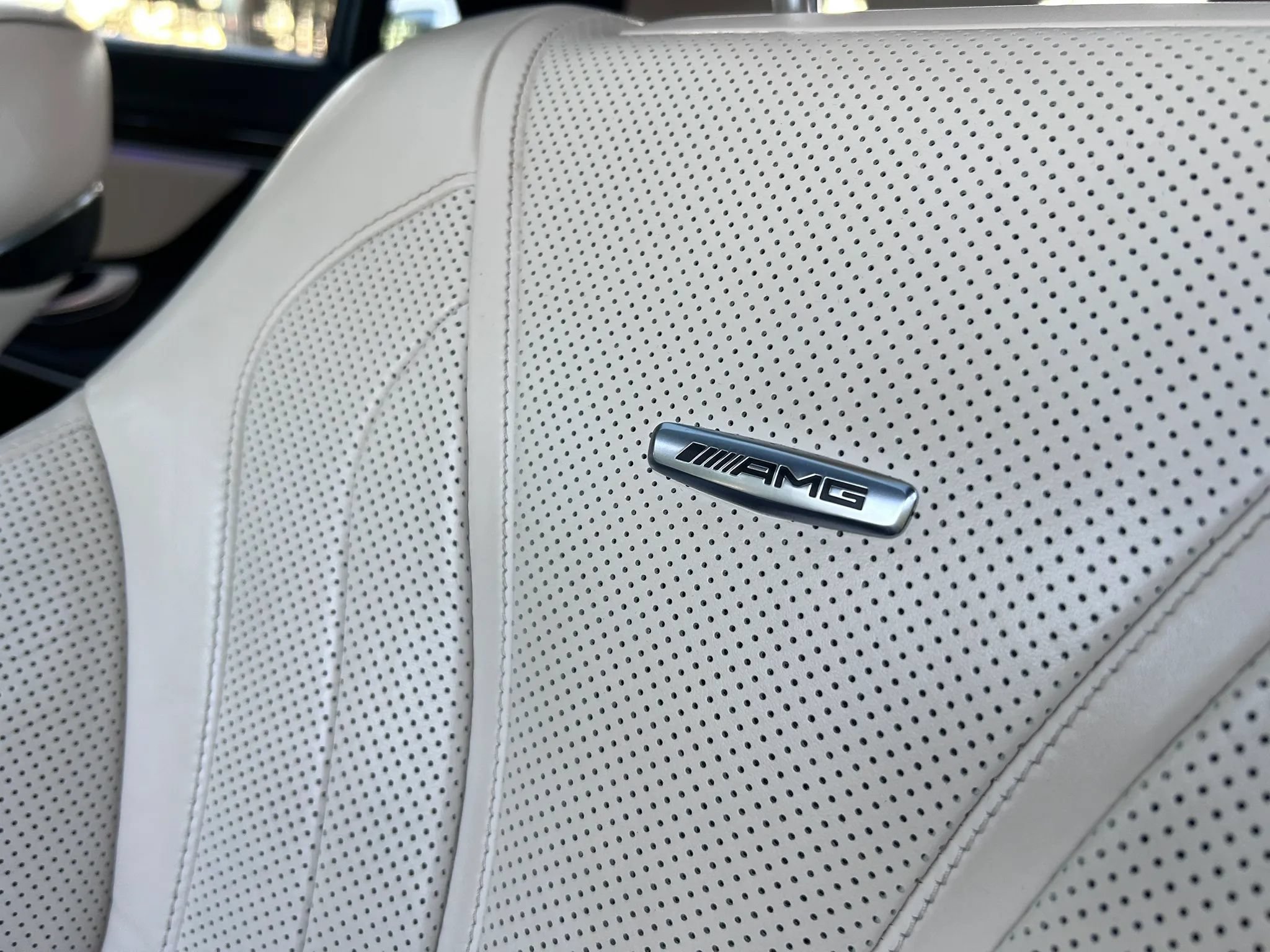 Used 2015 Mercedes-Benz S 63 AMG 4MATIC Sedan image 32