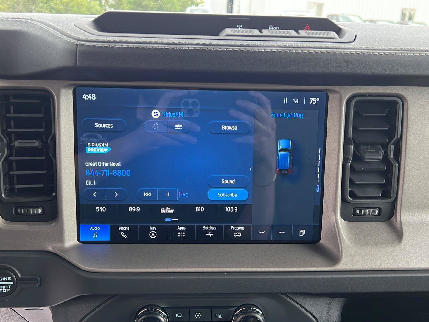 Used 2025 Ford Bronco Outer Banks AWD/4WD image 10