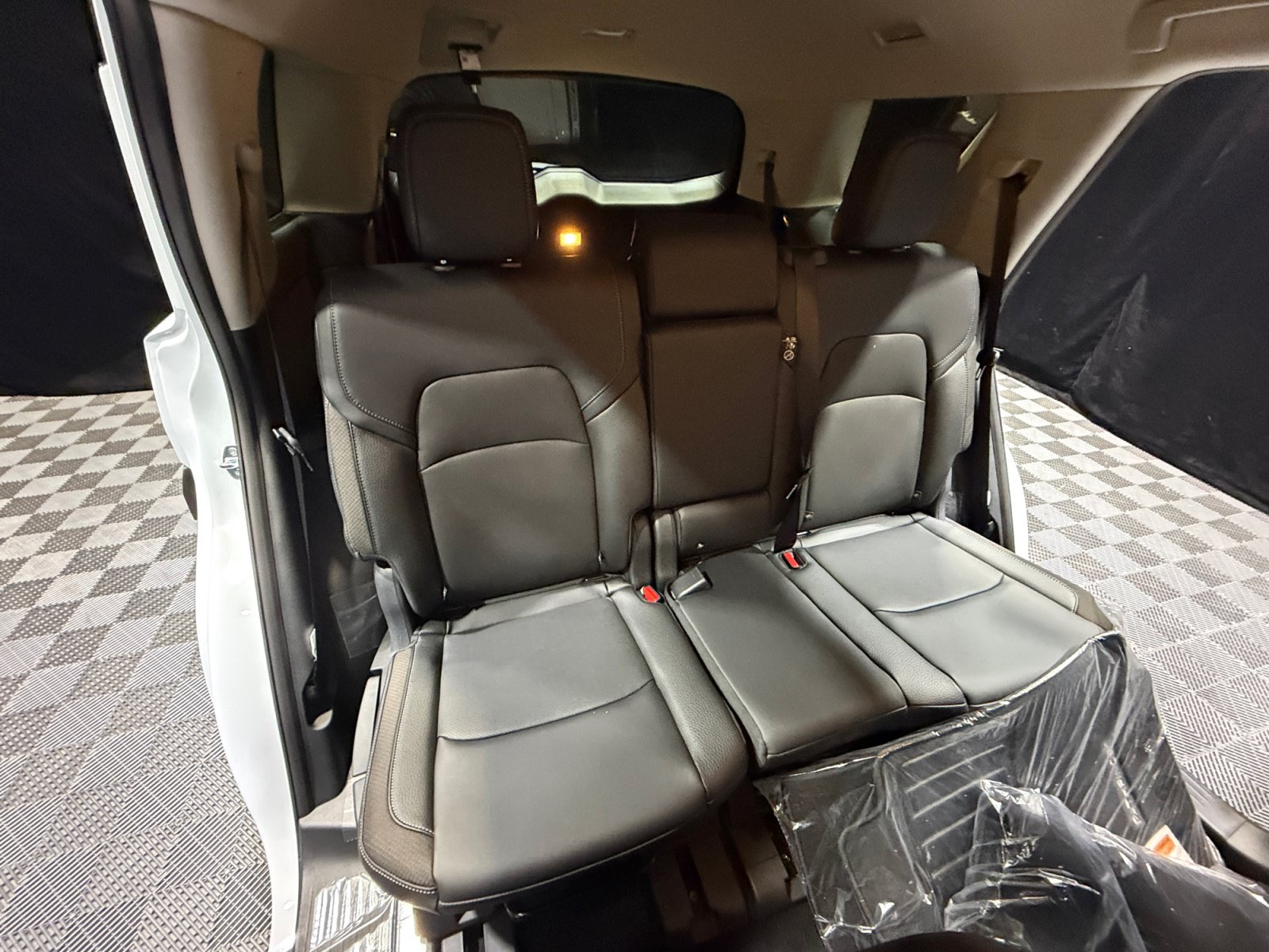 New 2026 Nissan Pathfinder SL AWD/4WD image 18
