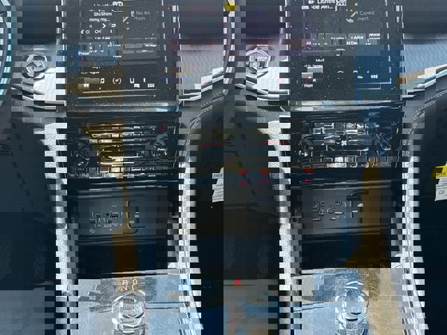 New 2025 Jeep Grand Cherokee L Laredo w/ Luxury Tech Group I image 23