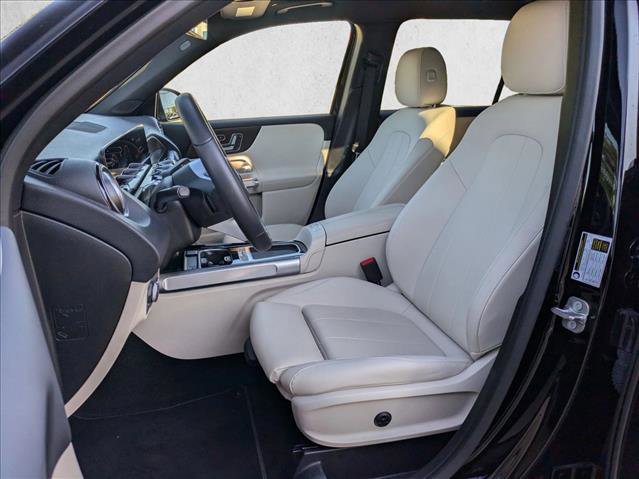 Certified 2025 Mercedes-Benz GLB 250 image 18