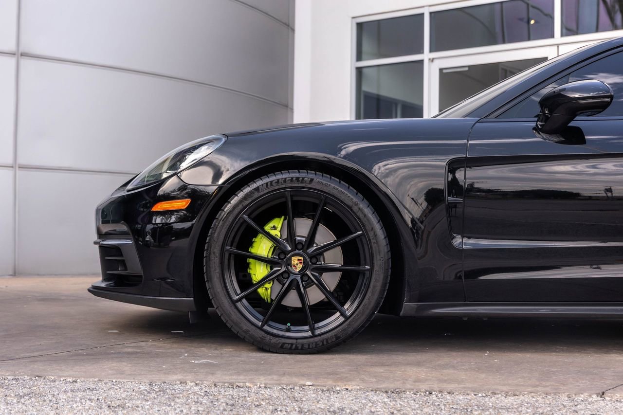 Used 2018 Porsche Panamera 4 AWD/4WD image 14