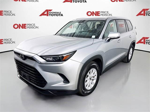 Certified 2025 Toyota Grand Highlander AWD image 3