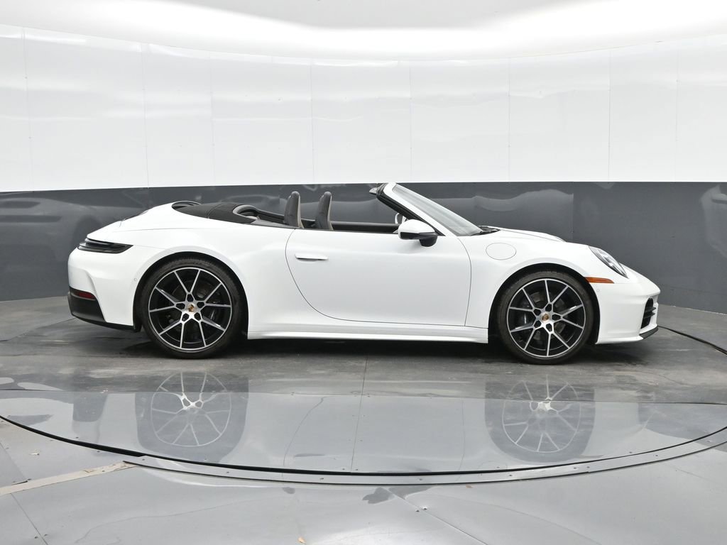 Certified 2025 Porsche 911 Carrera image 10