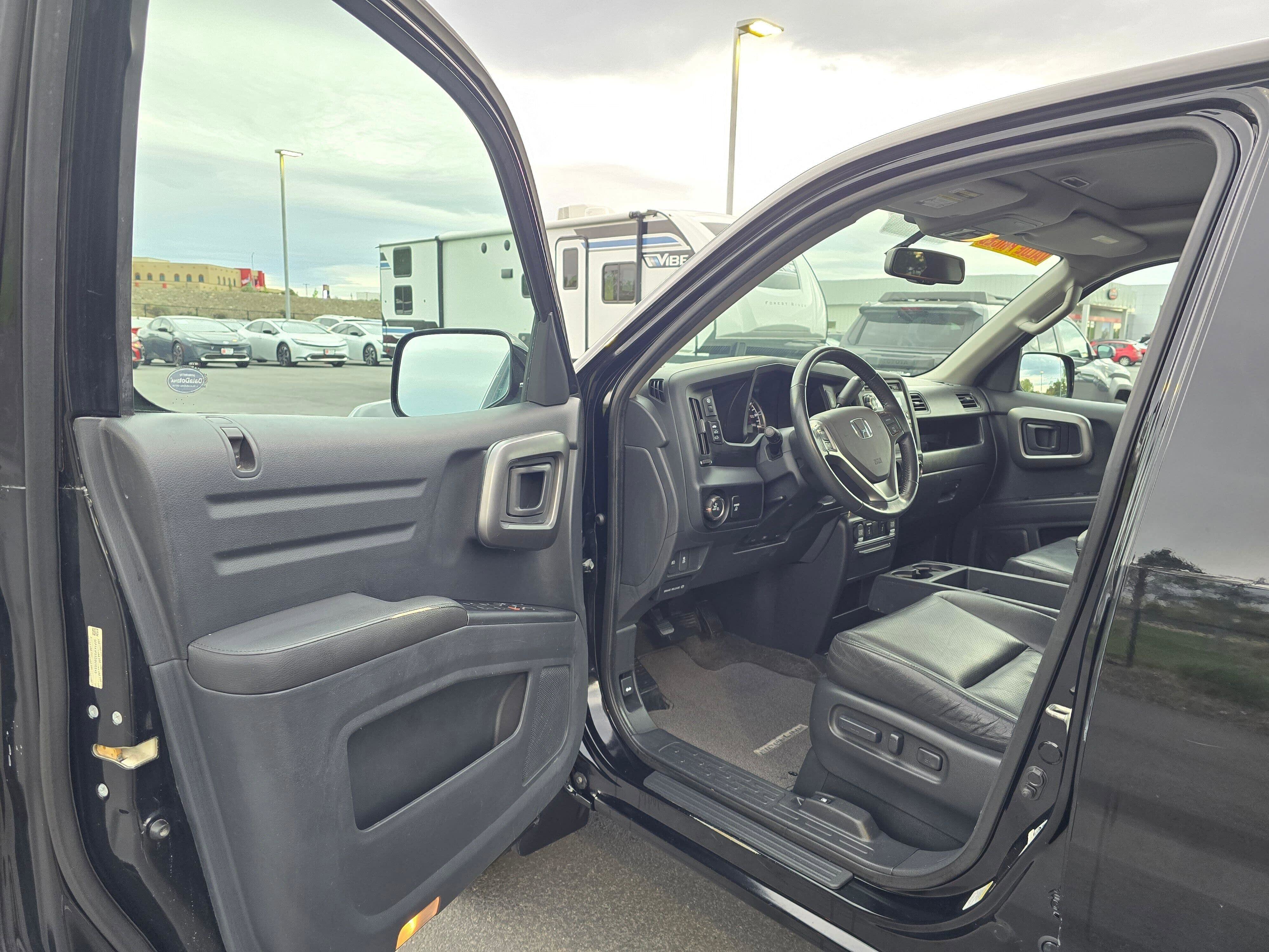 Used 2013 Honda Ridgeline RTL image 18