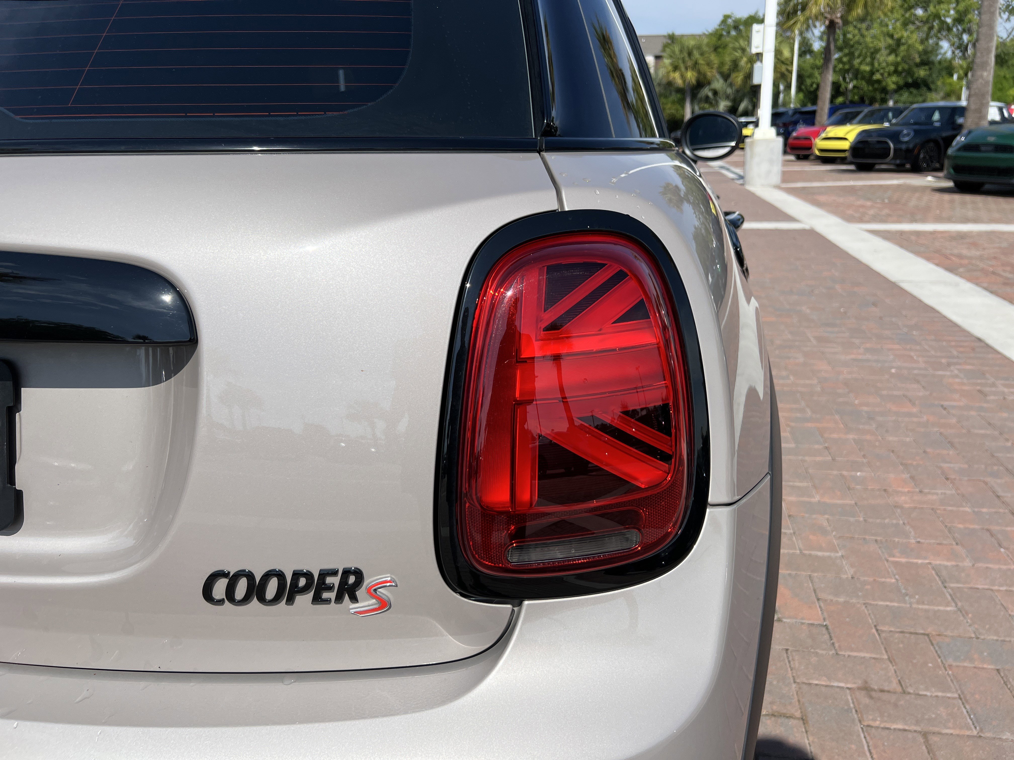 Used 2023 MINI Cooper S FWD image 40