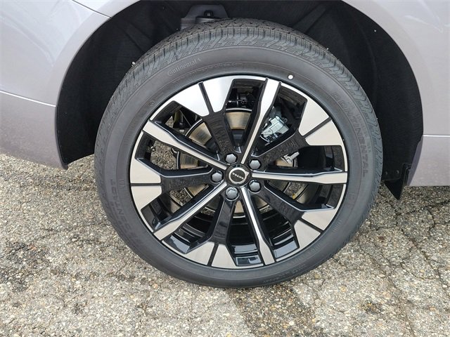 New 2026 Volvo XC60 B5 Plus w/ Protection Package Premier image 5