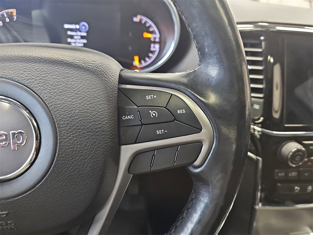 Used 2021 Jeep Grand Cherokee Limited w/ Sun & Sound Group image 18